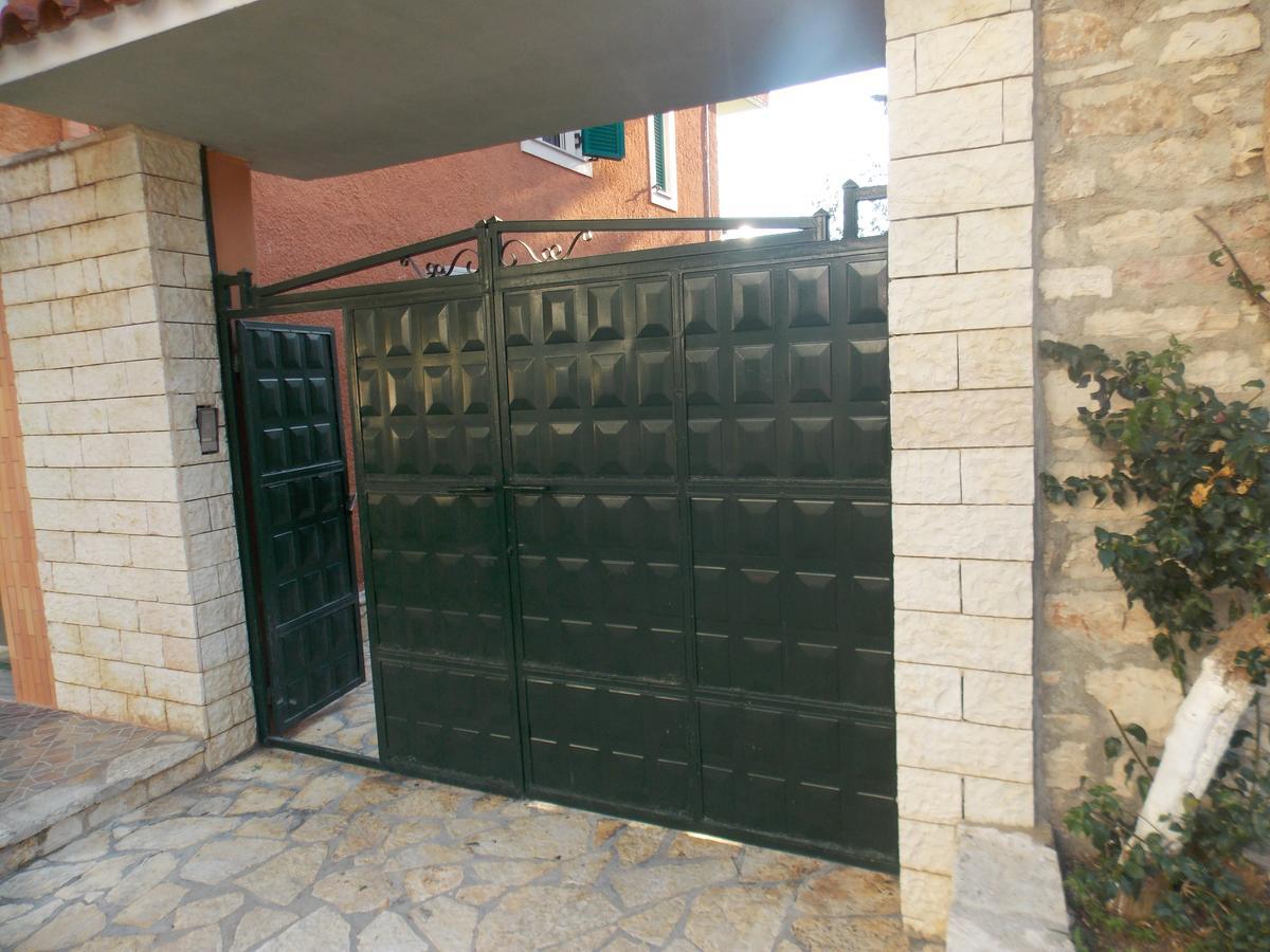 Elvin Apartments Sarandë Exterior foto